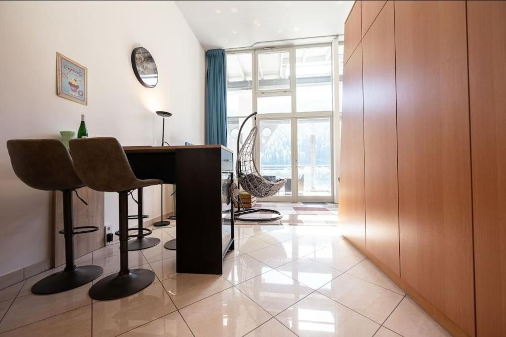 شقة Wohnwerk: Penthouse - Moselblick ترابن ترارباخ المظهر الخارجي الصورة