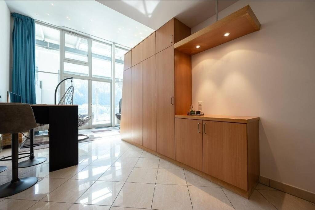 شقة Wohnwerk: Penthouse - Moselblick ترابن ترارباخ المظهر الخارجي الصورة
